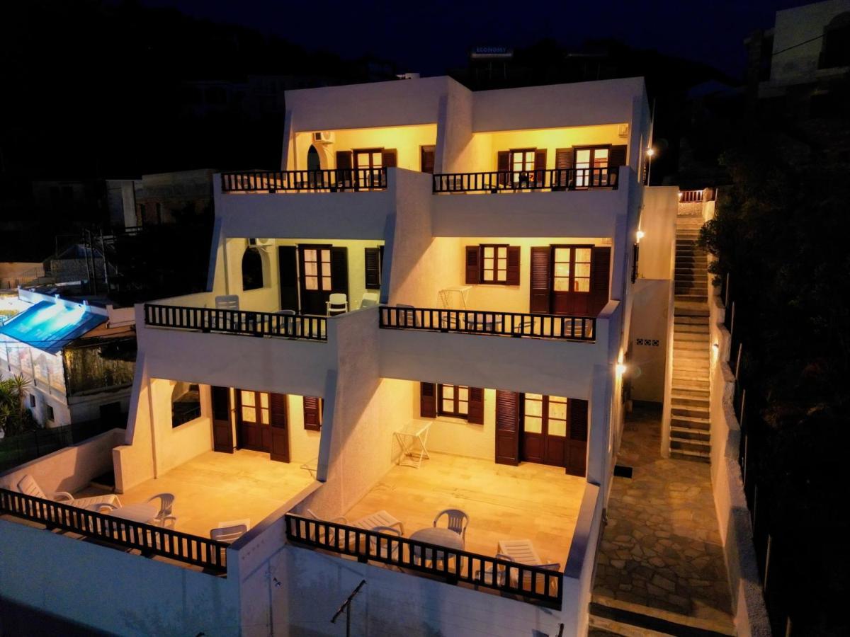 Pelagos Seafront Accommodation - George Myrties Extérieur photo